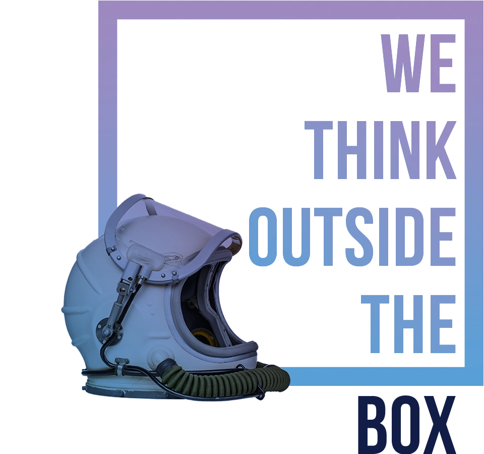 "We think outside the box" neben Box mit Helm – Venturesite